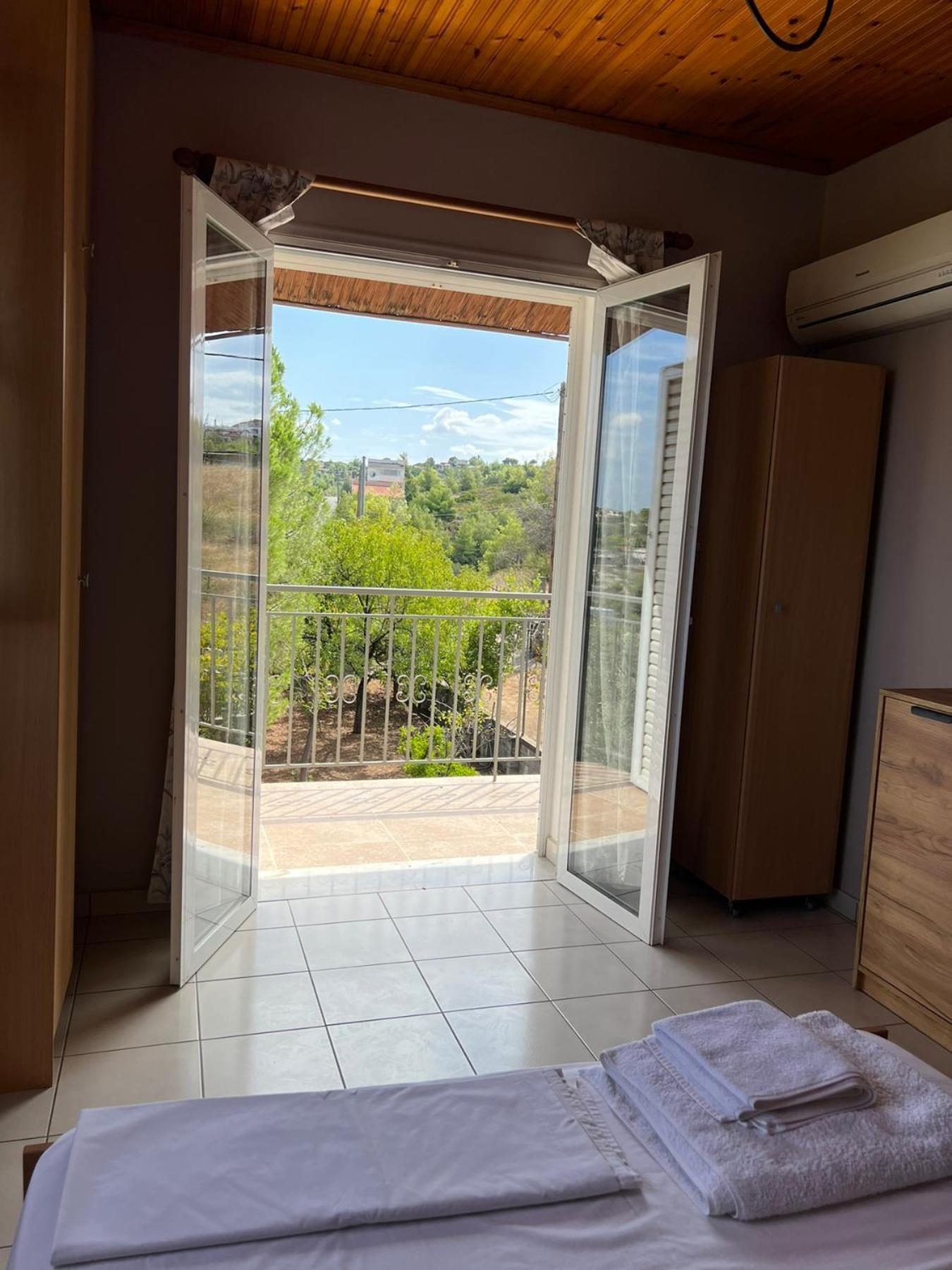 Вилла Xenia'S Seaview House Paralia Avlidhos Экстерьер фото